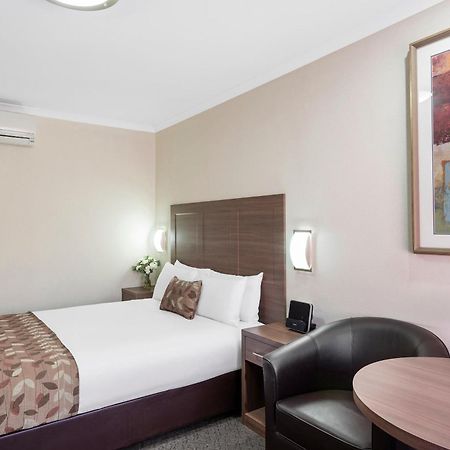 Garden City Hotel, Best Western Signature Collection Canberra Exterior foto