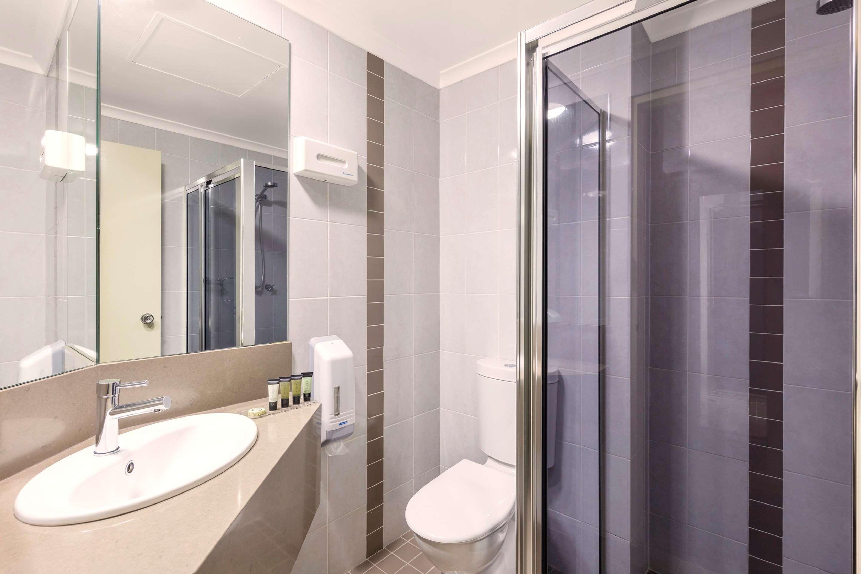 Garden City Hotel, Best Western Signature Collection Canberra Exterior foto