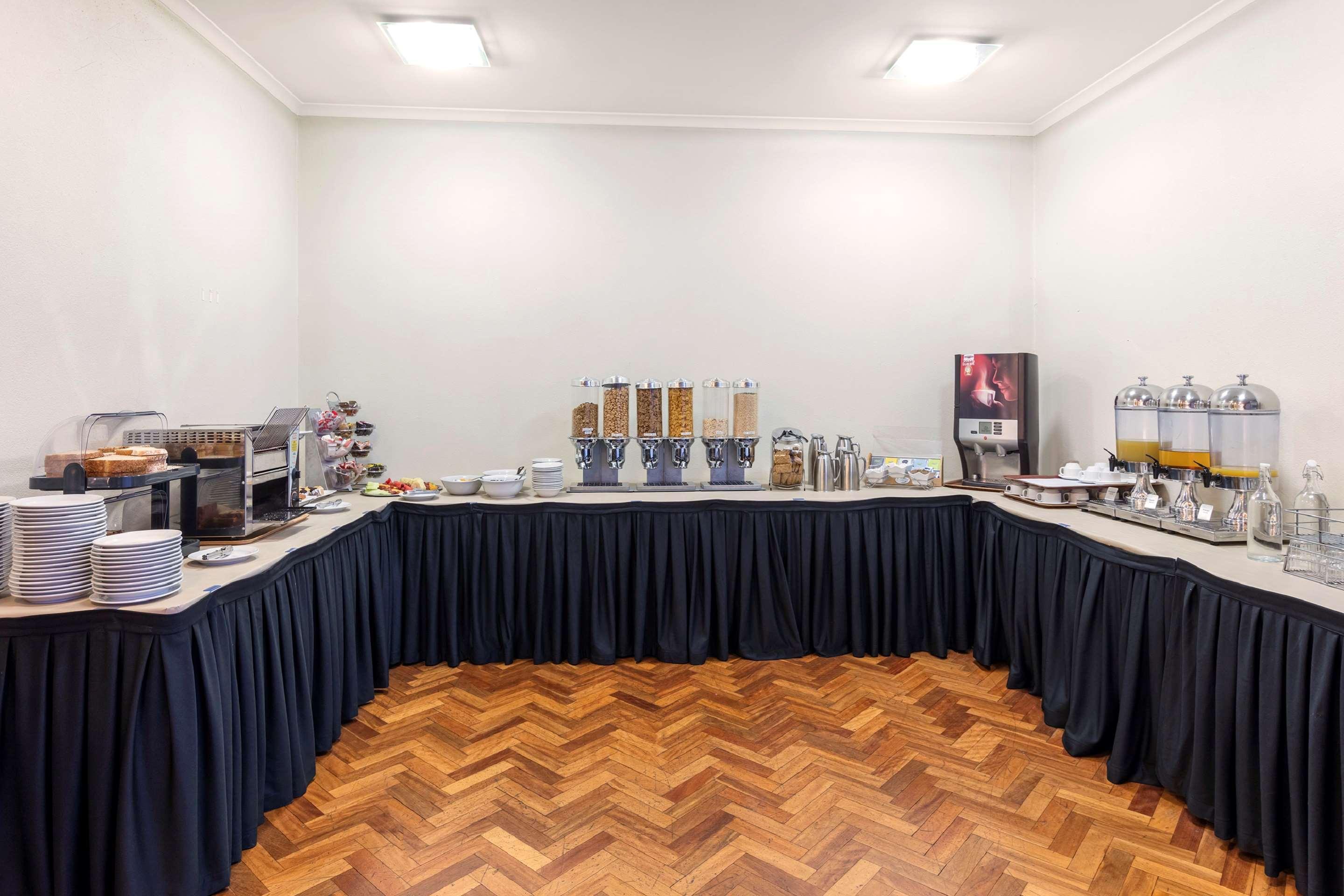Garden City Hotel, Best Western Signature Collection Canberra Exterior foto