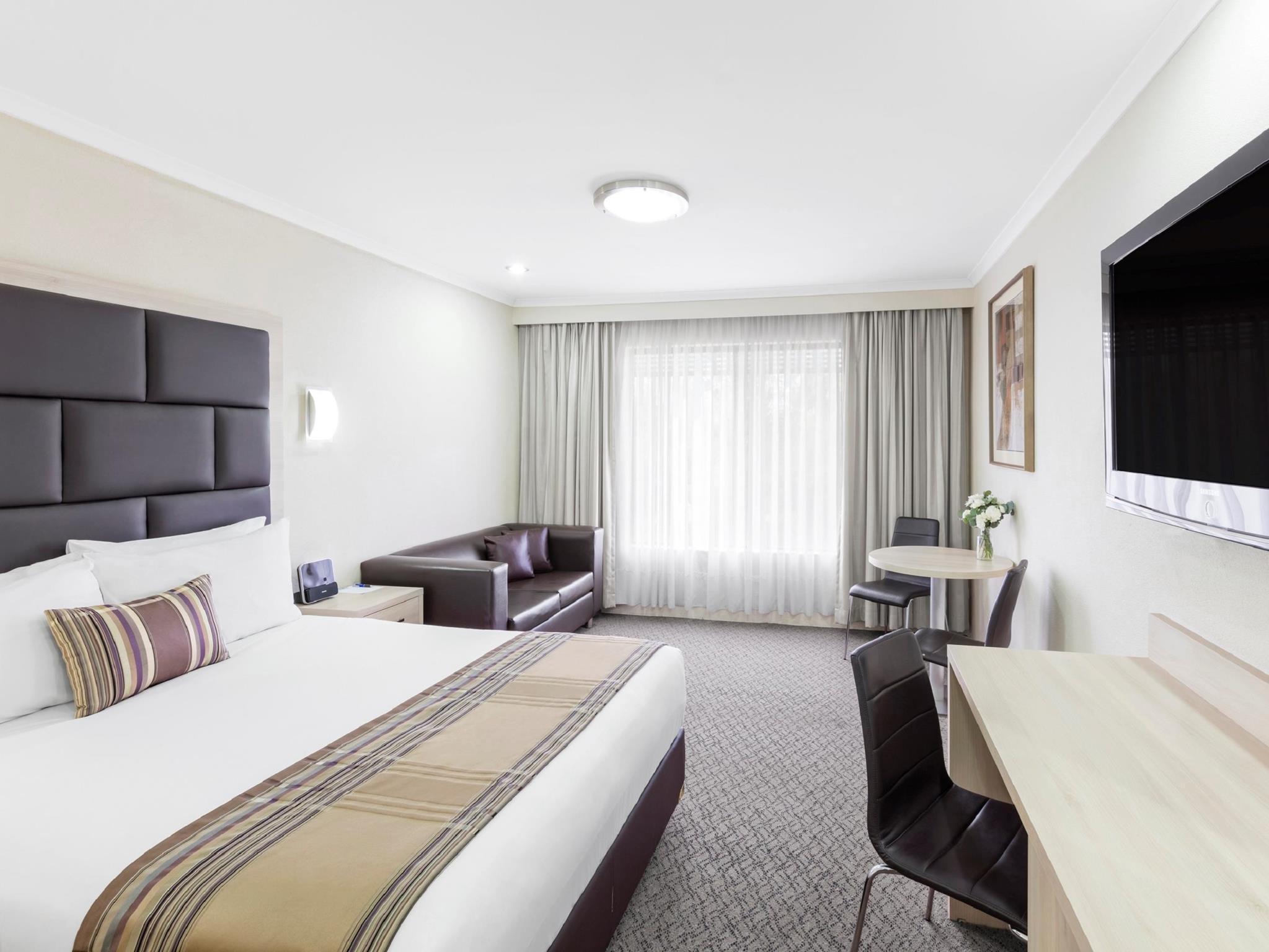 Garden City Hotel, Best Western Signature Collection Canberra Exterior foto