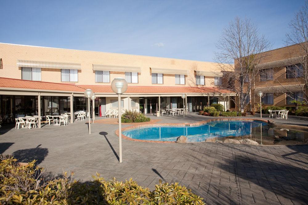 Garden City Hotel, Best Western Signature Collection Canberra Exterior foto
